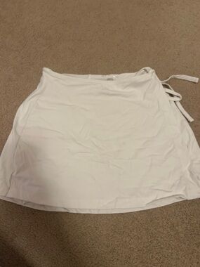 Forever 21 White Mini Skirt